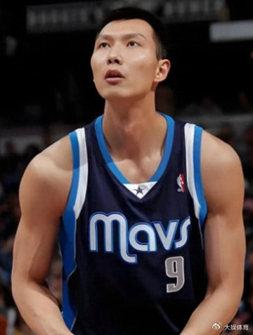 亚博体育APP-亚洲球员NBA选秀顺位里，易建联6号顺位出道排名第二|德克-诺维茨基|密尔沃基雄鹿队|艾尔-霍福德|大前锋|小前锋_新浪体育_新浪新闻